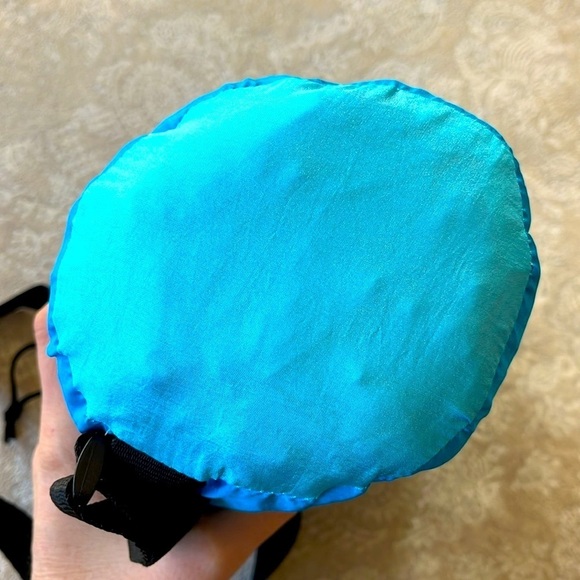 Brand New Sun Ninja 9’ x 10’ Outdoor Beach Sandfree Blanket Blue Lightweight - Picture 7 of 10